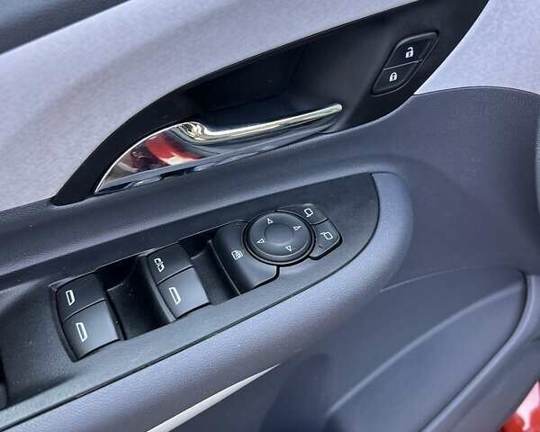 Оранжевый Шевроле Bolt EV, объемом двигателя 0 л и пробегом 90 тыс. км за 14900 $, фото 9 на Automoto.ua