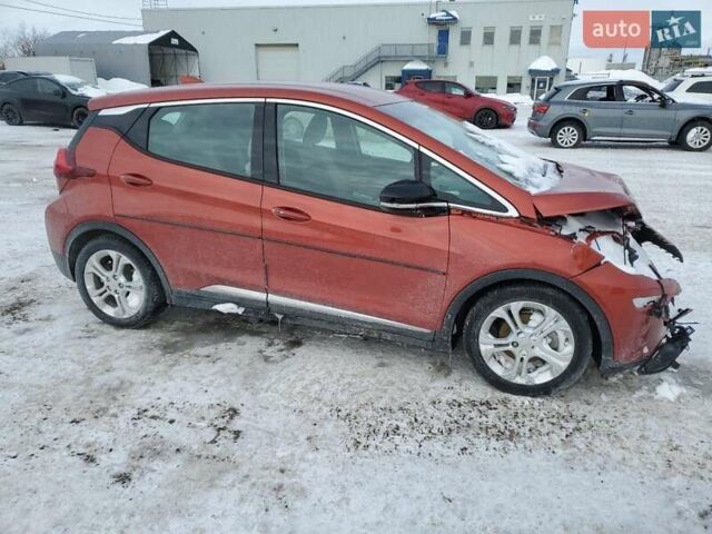 Оранжевый Шевроле Bolt EV, объемом двигателя 0 л и пробегом 35 тыс. км за 8000 $, фото 4 на Automoto.ua