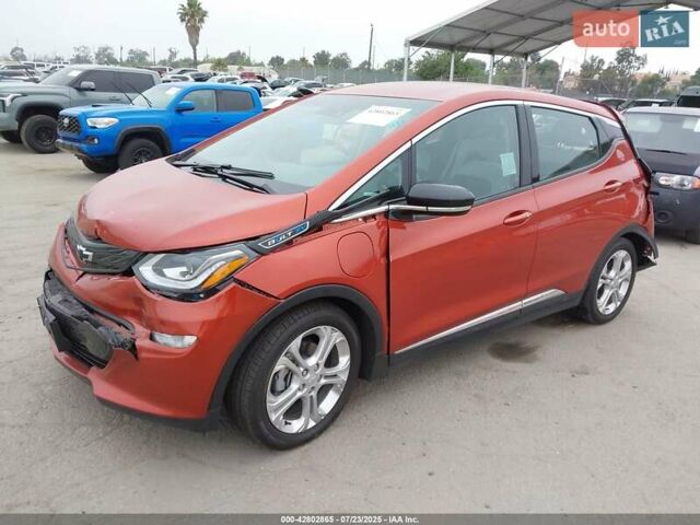 Оранжевый Шевроле Bolt EV, объемом двигателя 0 л и пробегом 54 тыс. км за 9300 $, фото 1 на Automoto.ua