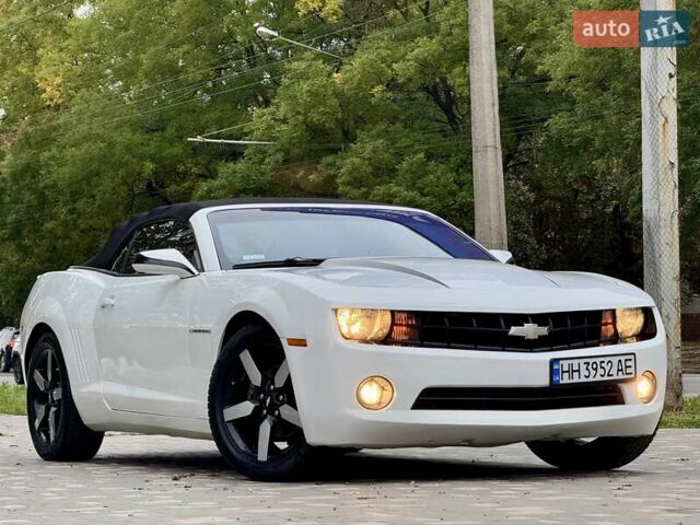 Белый Шевроле Камаро, объемом двигателя 3.56 л и пробегом 154 тыс. км за 12900 $, фото 2 на Automoto.ua