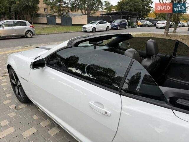 Белый Шевроле Камаро, объемом двигателя 3.56 л и пробегом 154 тыс. км за 12900 $, фото 42 на Automoto.ua