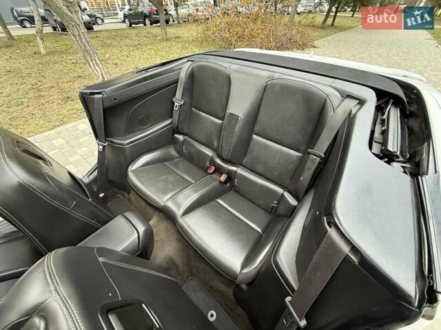 Белый Шевроле Камаро, объемом двигателя 3.56 л и пробегом 154 тыс. км за 12900 $, фото 17 на Automoto.ua