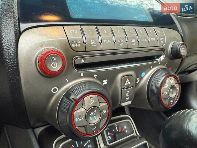 Белый Шевроле Камаро, объемом двигателя 3.56 л и пробегом 154 тыс. км за 12900 $, фото 20 на Automoto.ua