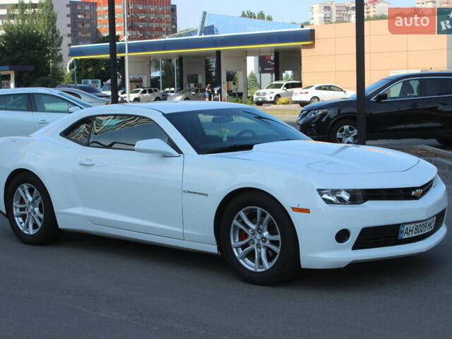 Белый Шевроле Камаро, объемом двигателя 3.6 л и пробегом 131 тыс. км за 14499 $, фото 6 на Automoto.ua