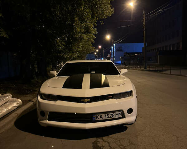 Белый Шевроле Камаро, объемом двигателя 3.6 л и пробегом 119 тыс. км за 18000 $, фото 23 на Automoto.ua