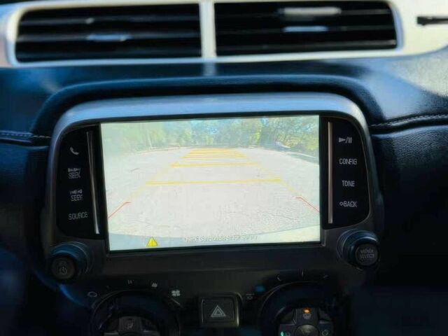 Белый Шевроле Камаро, объемом двигателя 3.6 л и пробегом 75 тыс. км за 5000 $, фото 9 на Automoto.ua