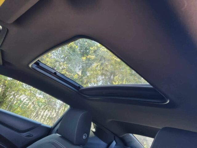 Білий Шевроле Камаро, об'ємом двигуна 2 л та пробігом 72 тис. км за 8900 $, фото 8 на Automoto.ua