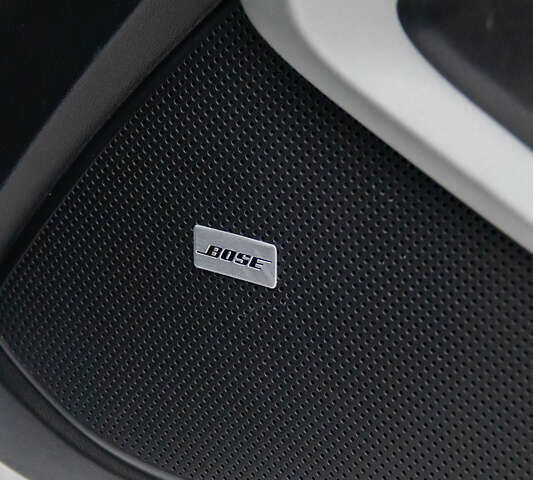 Шевроле Камаро 2016 в Харькове на Automoto.ua Белый Шевроле Камаро, объемом двигателя 2 л и пробегом 118 тыс. км за 16500 $, фото 23 на Automoto.ua