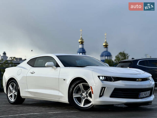 Белый Шевроле Камаро, объемом двигателя 2 л и пробегом 103 тыс. км за 18555 $, фото 39 на Automoto.ua