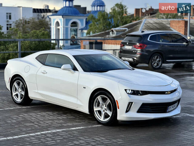 Белый Шевроле Камаро, объемом двигателя 2 л и пробегом 103 тыс. км за 18555 $, фото 40 на Automoto.ua