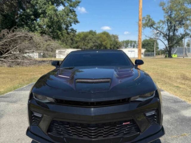 Белый Шевроле Камаро, объемом двигателя 6.2 л и пробегом 66 тыс. км за 12200 $, фото 1 на Automoto.ua