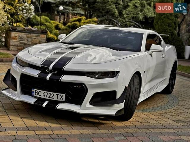 Білий Шевроле Камаро, об'ємом двигуна 2 л та пробігом 136 тис. км за 21500 $, фото 7 на Automoto.ua