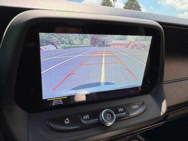 Белый Шевроле Камаро, объемом двигателя 6.2 л и пробегом 33 тыс. км за 7300 $, фото 7 на Automoto.ua