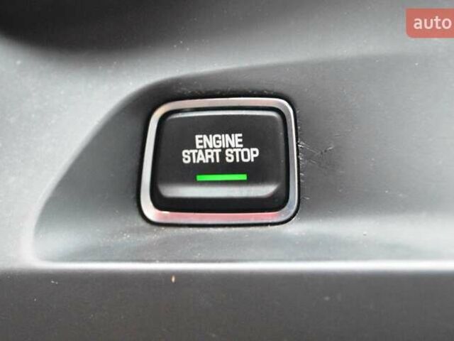 Белый Шевроле Камаро, объемом двигателя 2 л и пробегом 111 тыс. км за 19900 $, фото 26 на Automoto.ua