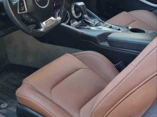 Белый Шевроле Камаро, объемом двигателя 2 л и пробегом 112 тыс. км за 18500 $, фото 12 на Automoto.ua