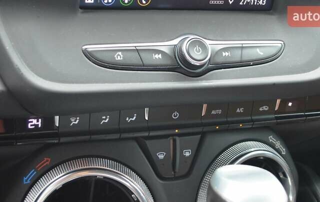 Белый Шевроле Камаро, объемом двигателя 2 л и пробегом 111 тыс. км за 19900 $, фото 28 на Automoto.ua