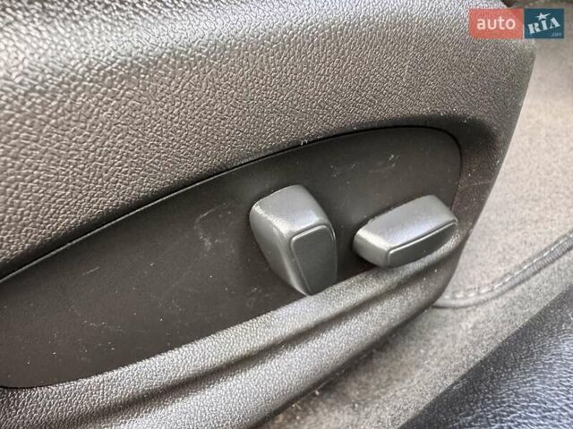 Черный Шевроле Камаро, объемом двигателя 3.64 л и пробегом 85 тыс. км за 29900 $, фото 44 на Automoto.ua