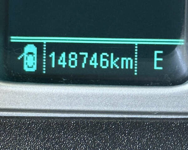 Черный Шевроле Камаро, объемом двигателя 3.56 л и пробегом 148 тыс. км за 14999 $, фото 16 на Automoto.ua