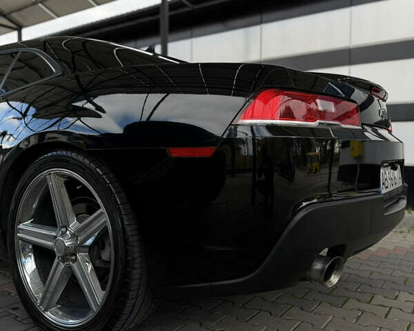 Черный Шевроле Камаро, объемом двигателя 3.56 л и пробегом 148 тыс. км за 14999 $, фото 9 на Automoto.ua