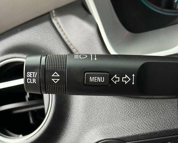 Черный Шевроле Камаро, объемом двигателя 3.6 л и пробегом 151 тыс. км за 13300 $, фото 23 на Automoto.ua