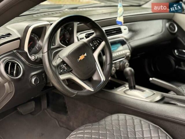 Чорний Шевроле Камаро, об'ємом двигуна 3.6 л та пробігом 196 тис. км за 14999 $, фото 12 на Automoto.ua