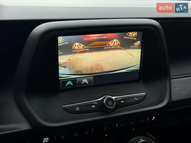 Черный Шевроле Камаро, объемом двигателя 3.6 л и пробегом 200 тыс. км за 16500 $, фото 24 на Automoto.ua