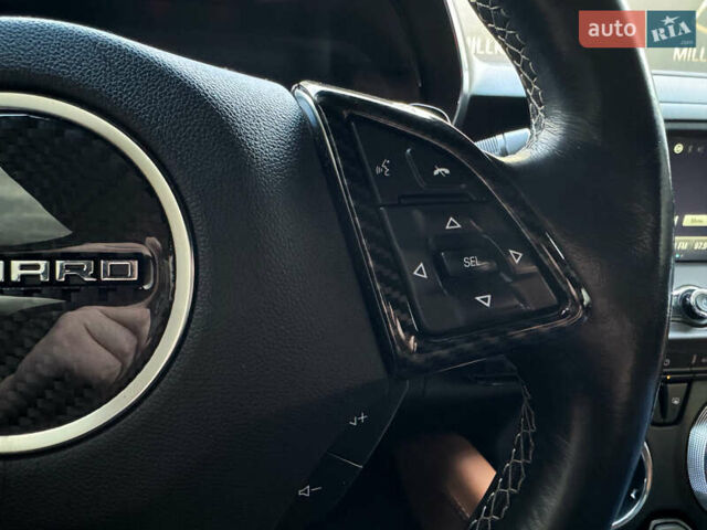 Черный Шевроле Камаро, объемом двигателя 3.6 л и пробегом 200 тыс. км за 16500 $, фото 22 на Automoto.ua