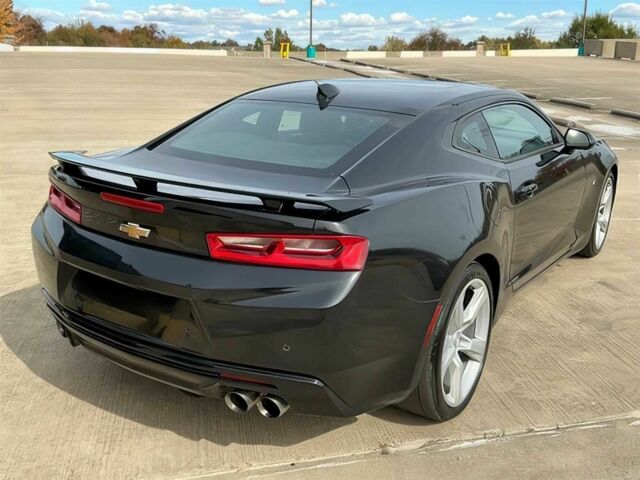 Черный Шевроле Камаро, объемом двигателя 6.2 л и пробегом 78 тыс. км за 5500 $, фото 4 на Automoto.ua