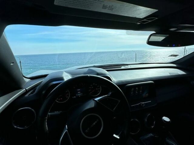 Чорний Шевроле Камаро, об'ємом двигуна 2 л та пробігом 126 тис. км за 14999 $, фото 6 на Automoto.ua