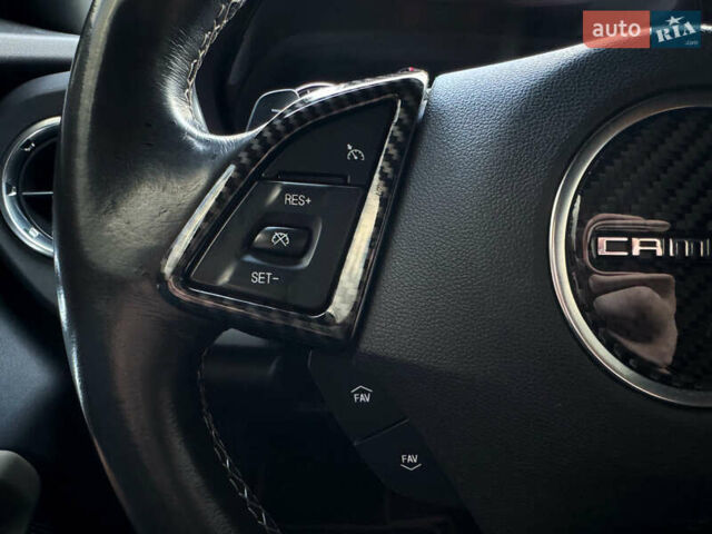 Черный Шевроле Камаро, объемом двигателя 3.6 л и пробегом 200 тыс. км за 16500 $, фото 21 на Automoto.ua