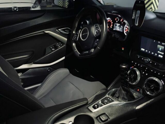 Чорний Шевроле Камаро, об'ємом двигуна 2 л та пробігом 126 тис. км за 14999 $, фото 7 на Automoto.ua