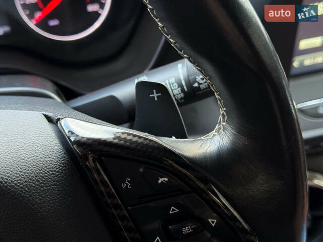 Черный Шевроле Камаро, объемом двигателя 3.6 л и пробегом 200 тыс. км за 16500 $, фото 23 на Automoto.ua