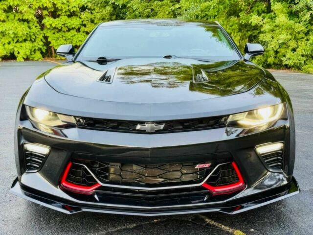 Черный Шевроле Камаро, объемом двигателя 6.2 л и пробегом 76 тыс. км за 3300 $, фото 1 на Automoto.ua