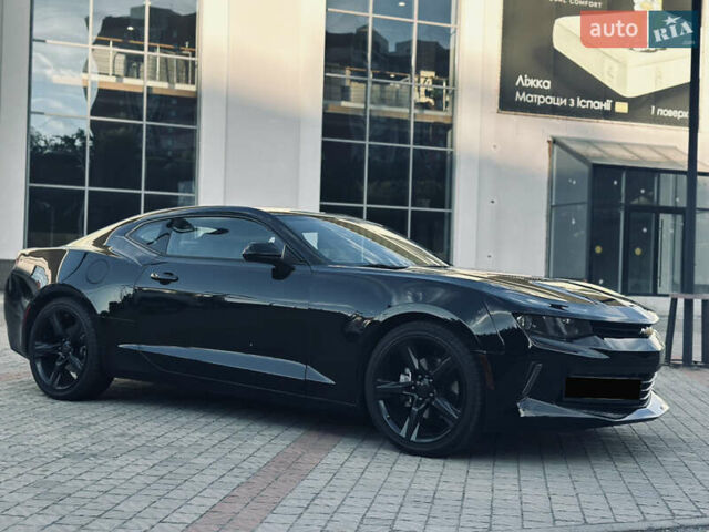 Черный Шевроле Камаро, объемом двигателя 2 л и пробегом 45 тыс. км за 14000 $, фото 30 на Automoto.ua