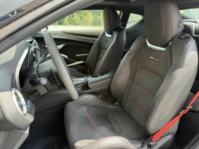 Чорний Шевроле Камаро, об'ємом двигуна 6.2 л та пробігом 37 тис. км за 5500 $, фото 10 на Automoto.ua