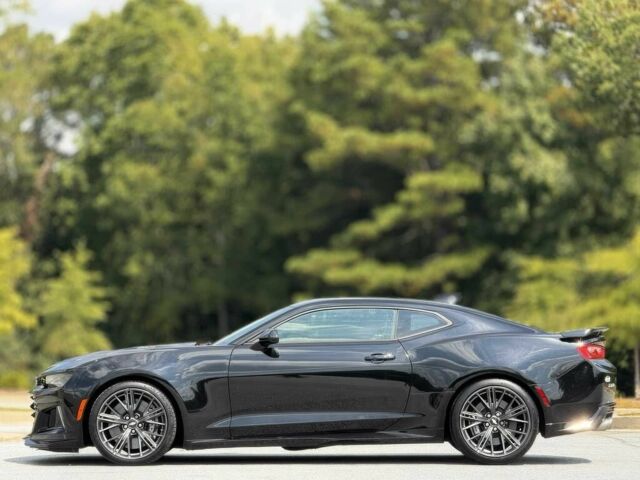 Чорний Шевроле Камаро, об'ємом двигуна 6.2 л та пробігом 37 тис. км за 5500 $, фото 3 на Automoto.ua