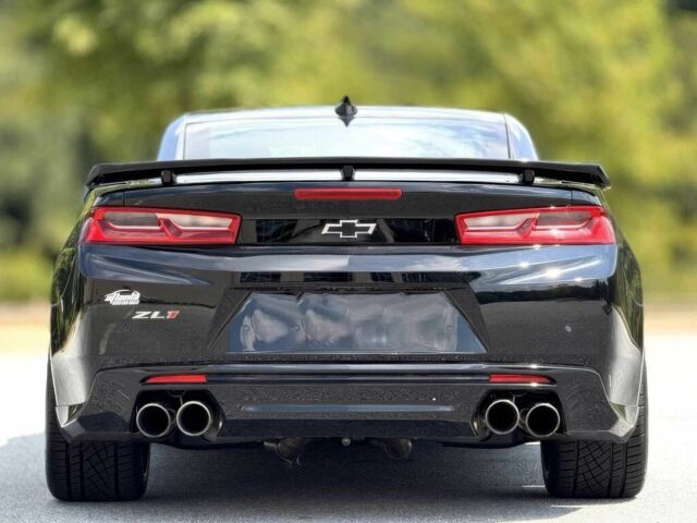 Чорний Шевроле Камаро, об'ємом двигуна 6.2 л та пробігом 37 тис. км за 5500 $, фото 4 на Automoto.ua