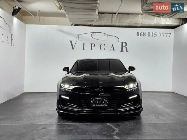 Черный Шевроле Камаро, объемом двигателя 6.16 л и пробегом 29 тыс. км за 52999 $, фото 2 на Automoto.ua