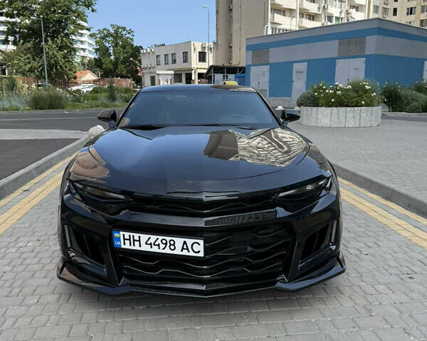 Черный Шевроле Камаро, объемом двигателя 2 л и пробегом 26 тыс. км за 27500 $, фото 1 на Automoto.ua