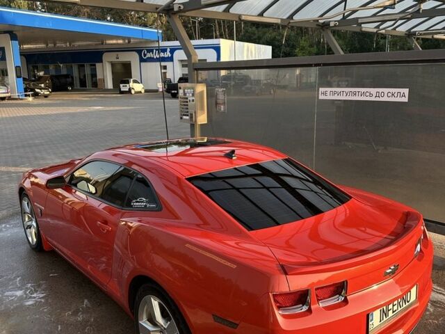 Красный Шевроле Камаро, объемом двигателя 3.6 л и пробегом 99 тыс. км за 14800 $, фото 5 на Automoto.ua