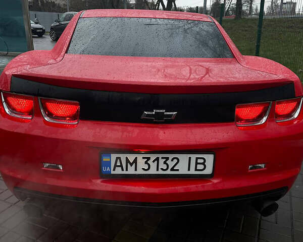 Красный Шевроле Камаро, объемом двигателя 3.56 л и пробегом 134 тыс. км за 11500 $, фото 5 на Automoto.ua
