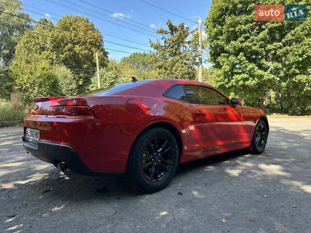 Красный Шевроле Камаро, объемом двигателя 3.6 л и пробегом 300 тыс. км за 11700 $, фото 5 на Automoto.ua