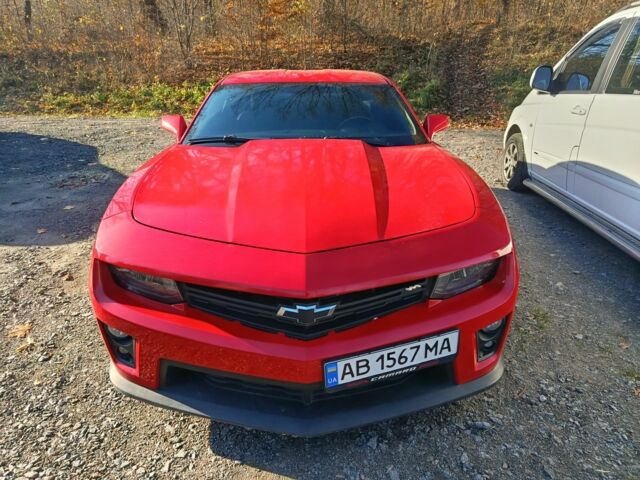 Красный Шевроле Камаро, объемом двигателя 3.6 л и пробегом 200 тыс. км за 9000 $, фото 5 на Automoto.ua