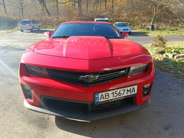 Красный Шевроле Камаро, объемом двигателя 3.6 л и пробегом 200 тыс. км за 9000 $, фото 4 на Automoto.ua