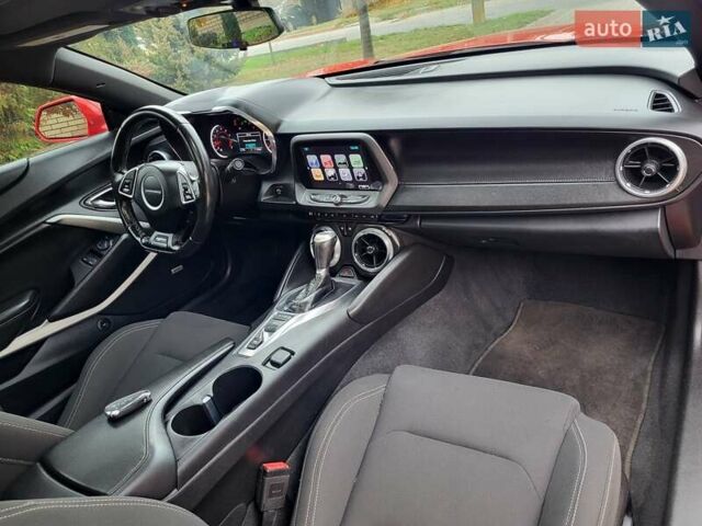 Красный Шевроле Камаро, объемом двигателя 3.64 л и пробегом 44 тыс. км за 16999 $, фото 11 на Automoto.ua