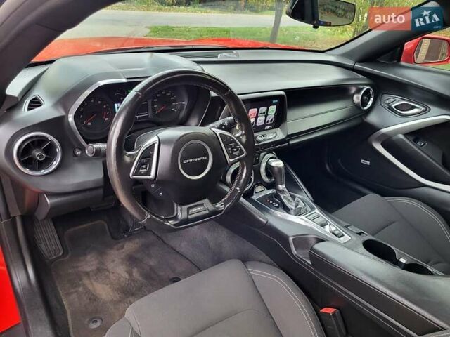 Красный Шевроле Камаро, объемом двигателя 3.64 л и пробегом 44 тыс. км за 16999 $, фото 9 на Automoto.ua