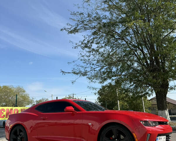 Красный Шевроле Камаро, объемом двигателя 2 л и пробегом 34 тыс. км за 17500 $, фото 2 на Automoto.ua