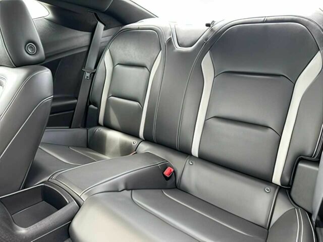 Червоний Шевроле Камаро, об'ємом двигуна 6.2 л та пробігом 33 тис. км за 19900 $, фото 10 на Automoto.ua