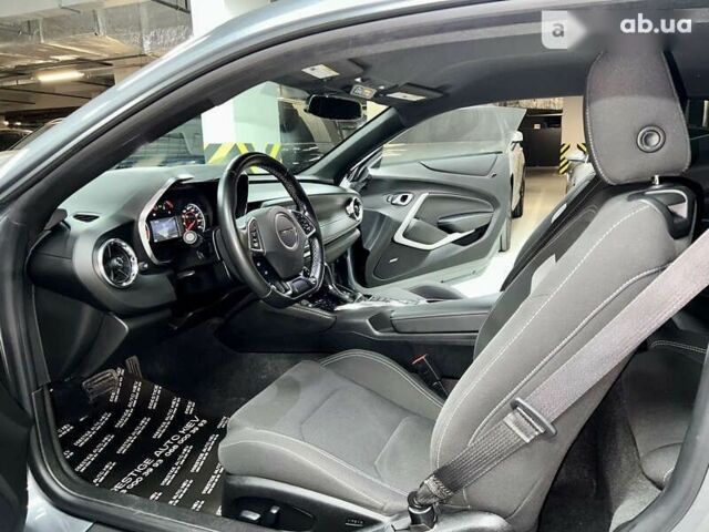 Шевроле Камаро, объемом двигателя 2 л и пробегом 49 тыс. км за 28900 $, фото 22 на Automoto.ua