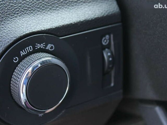 Шевроле Камаро, объемом двигателя 3.6 л и пробегом 131 тыс. км за 15500 $, фото 19 на Automoto.ua